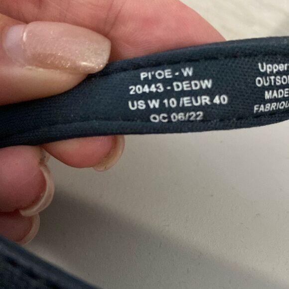 NWT-OLUKAI-Pi'oe Women's Beach Sandals,Water-ResistantNavy blue and Grey-Size 10 - Picture 6 of 7